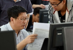 1561449058731096.jpg 房胜-300x200.jpg