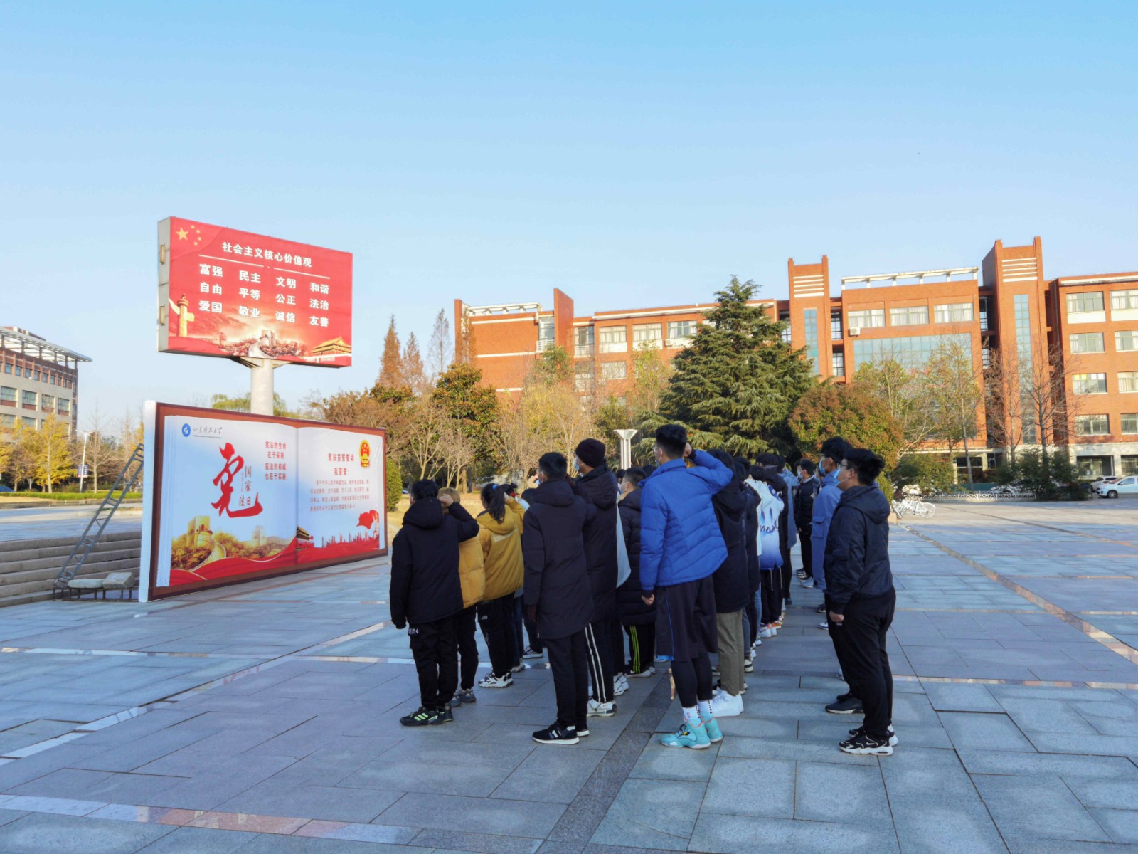 1607322202756358.jpg 1607322202756358.jpg