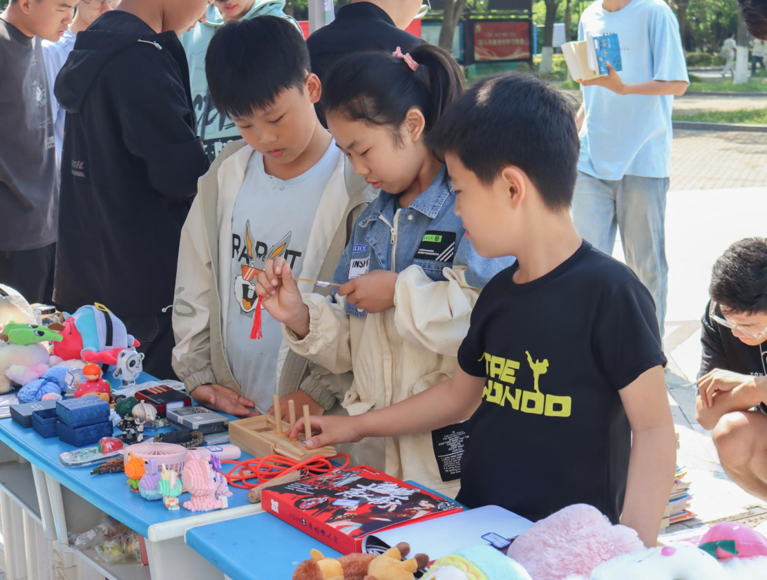 1731987965978155.png 1731987965978155.png