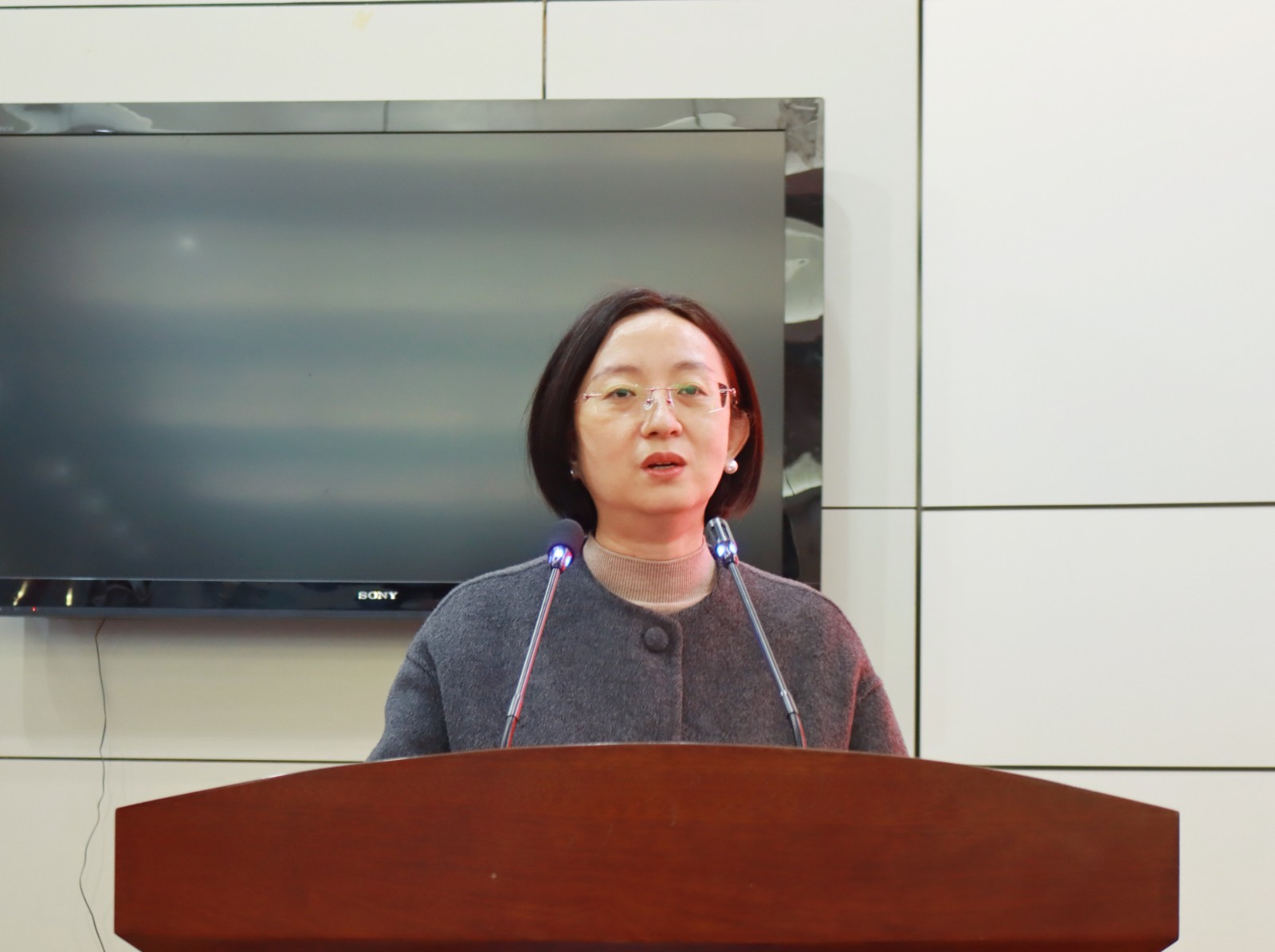 1734489261413784.jpg 1734489261413784.jpg